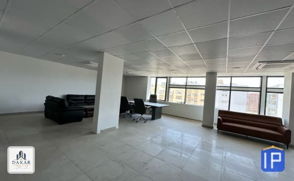 Plateau de bureaux premium — Immeuble Faycal, Plateau