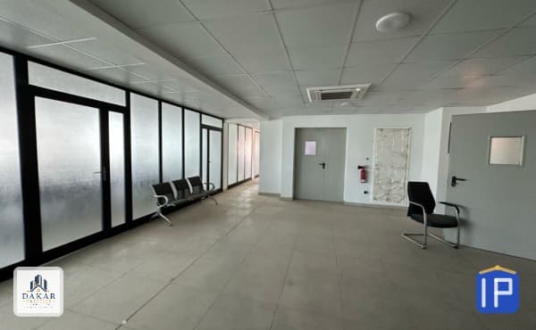 Plateau de bureaux premium — Immeuble Faycal, Plateau